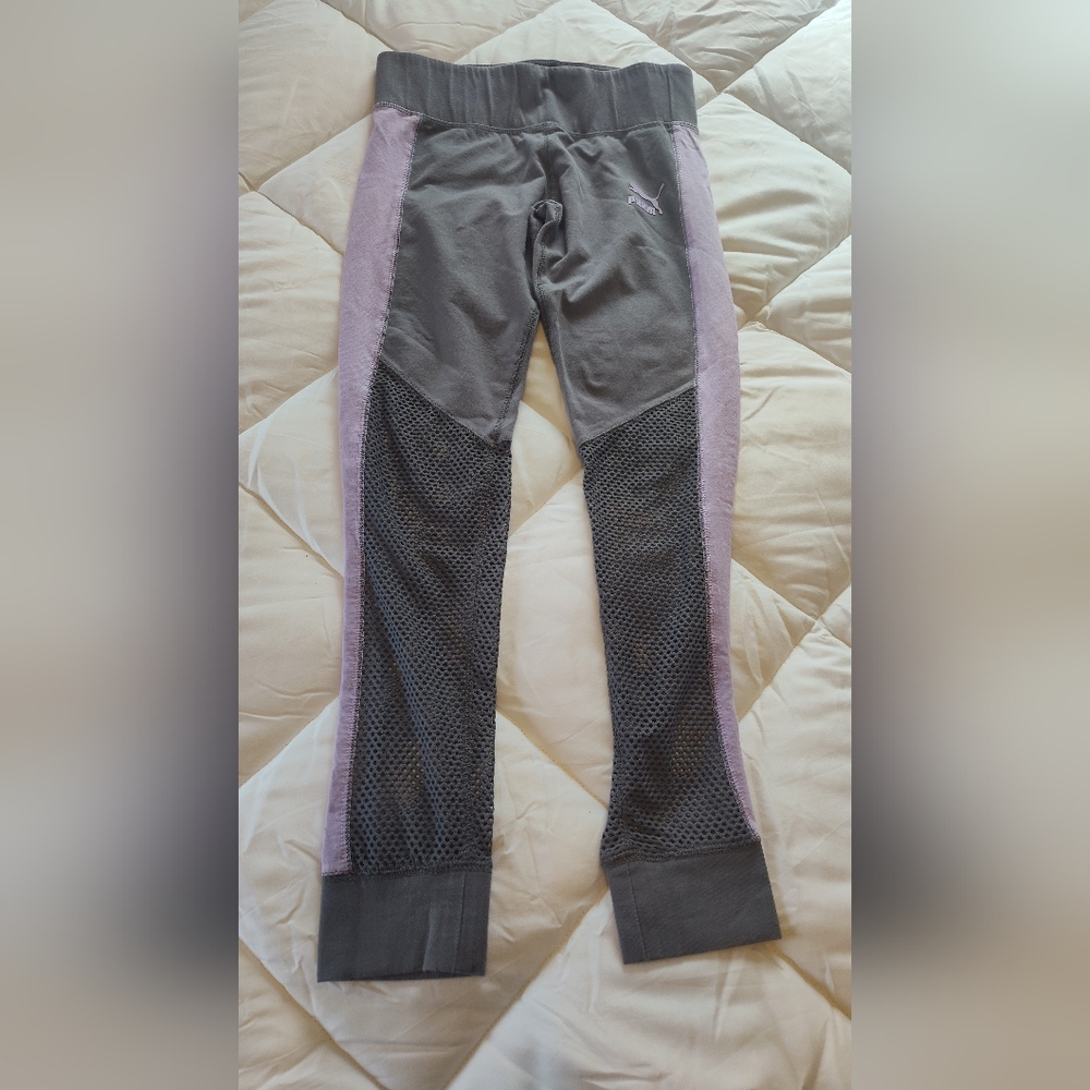 Women's Puma Gray And Purple Leggings Activewear Size Small